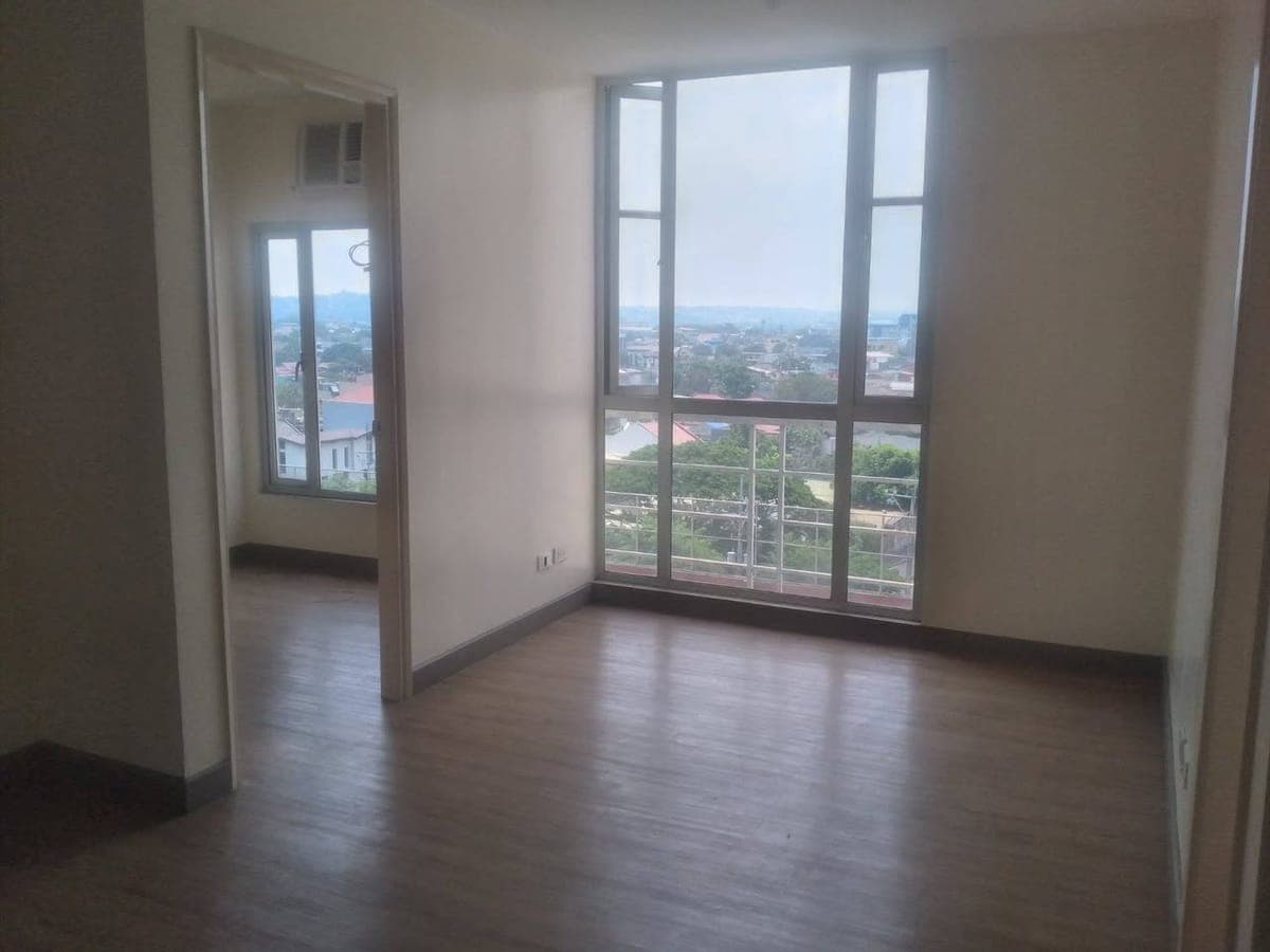 CONDO FOR RENT - photo 1