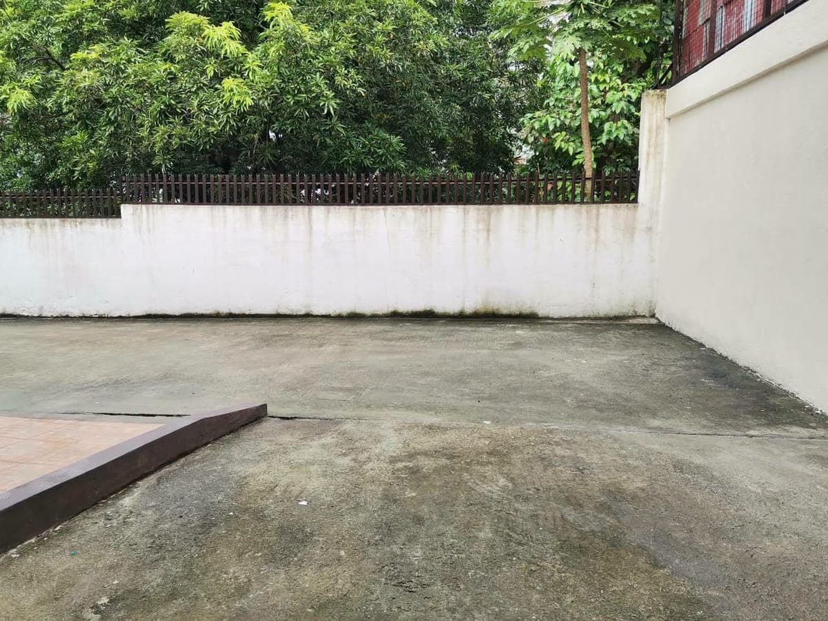 🏡 FOR RENT – Spacious 3-Bedroom House with 2-Car +1 motor parking - photo 5