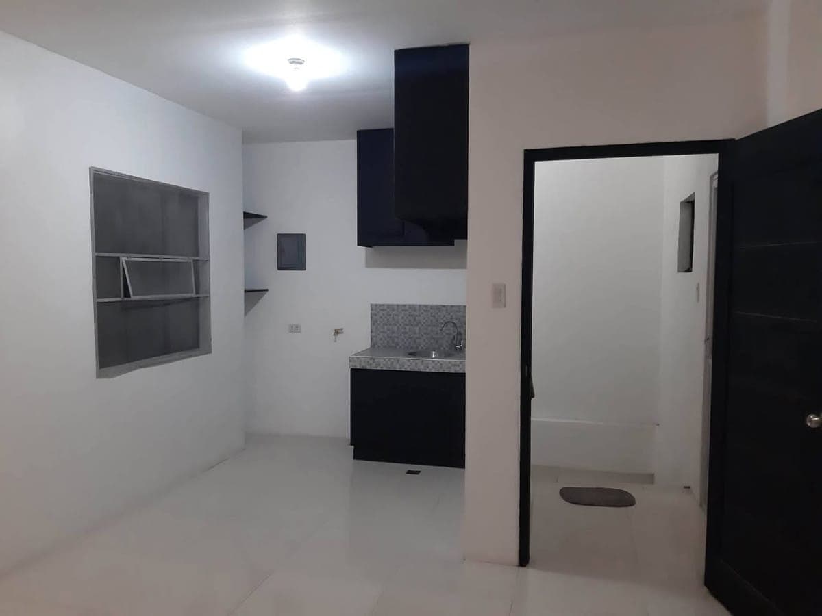 Direct Listing - photo 3