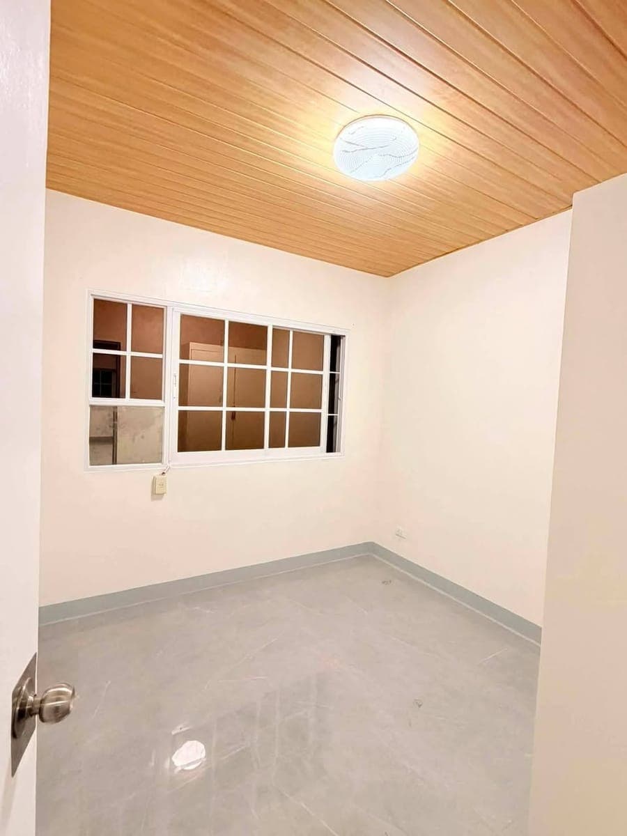 NEWLY RENOVATED BUNGALOW HOUSE FOR RENT ‼️ - photo 3
