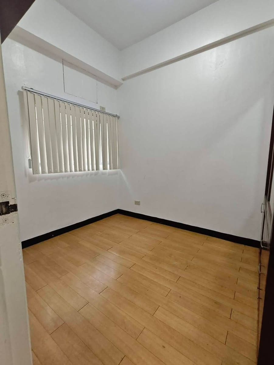 CONDO FOR RENT - photo 4