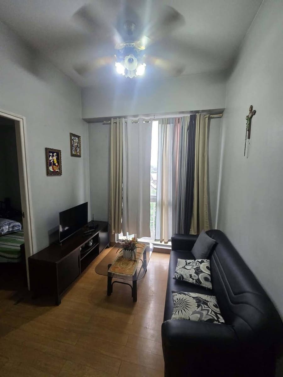 CONDO FOR RENT - photo 1