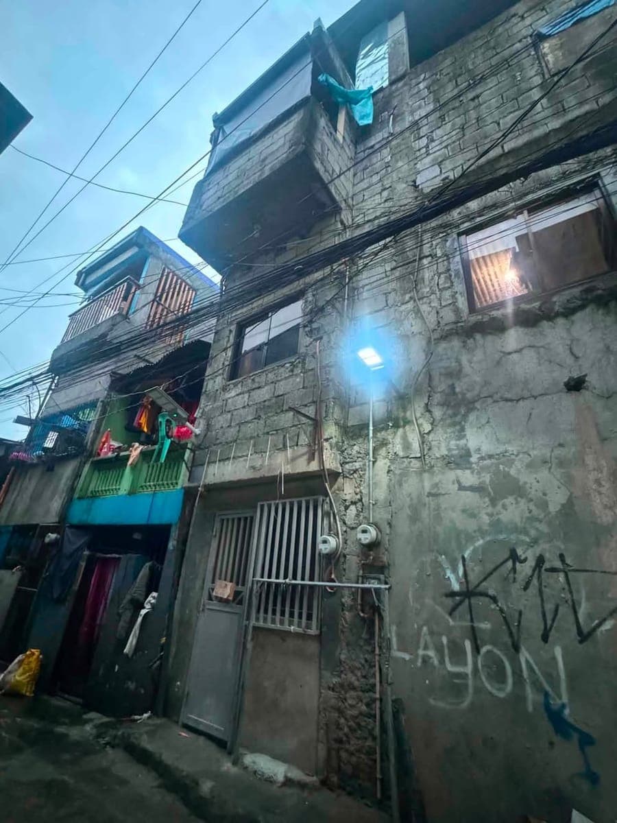 HOUSE FOR RENT - photo 1