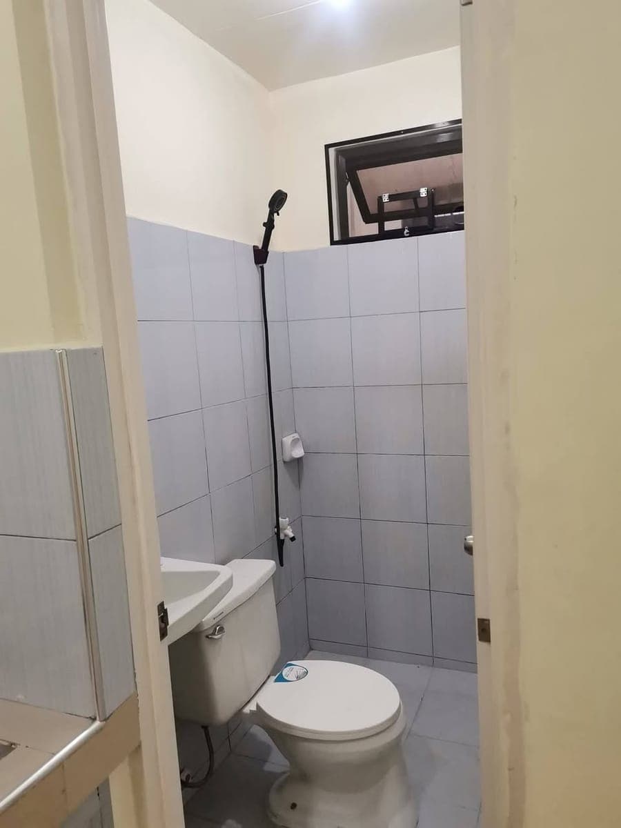 Studio type For Rent At Lilac St Brgy Concepcion II Marikina City - photo 4