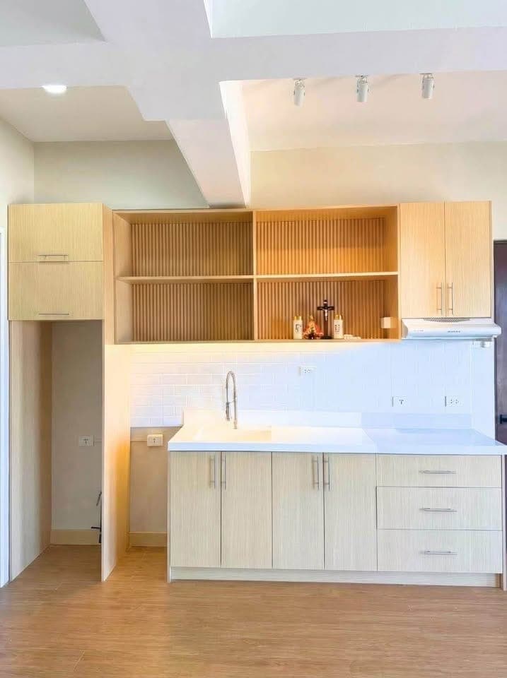 🌊✨ 2BR Condo for RENT in Royal Ocreancest Mactan with Parking, Lapu-Lapu City 🌊✨ - photo 3