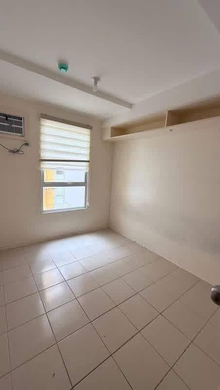 SOLO ROOM FOR RENT- Ladies only - photo 2