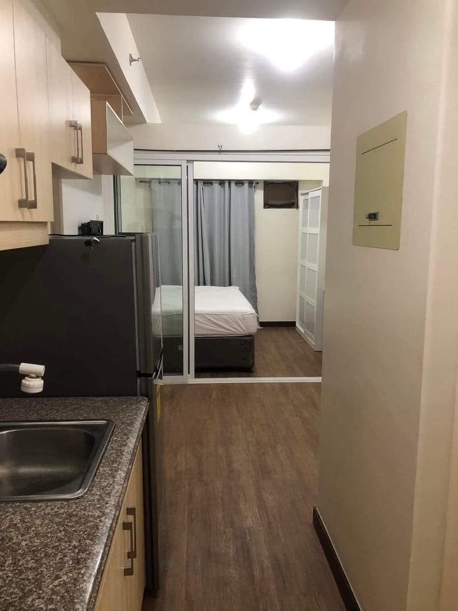 𝐅𝐎𝐑 𝐑𝐄𝐍𝐓: Semi Furnished 1 Bedroom | East Tower 20th | Lumiere Residences - photo 4