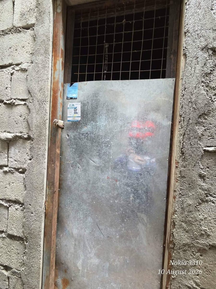 Room for rent good for 2 person w/ own sink Ang cr - photo 4