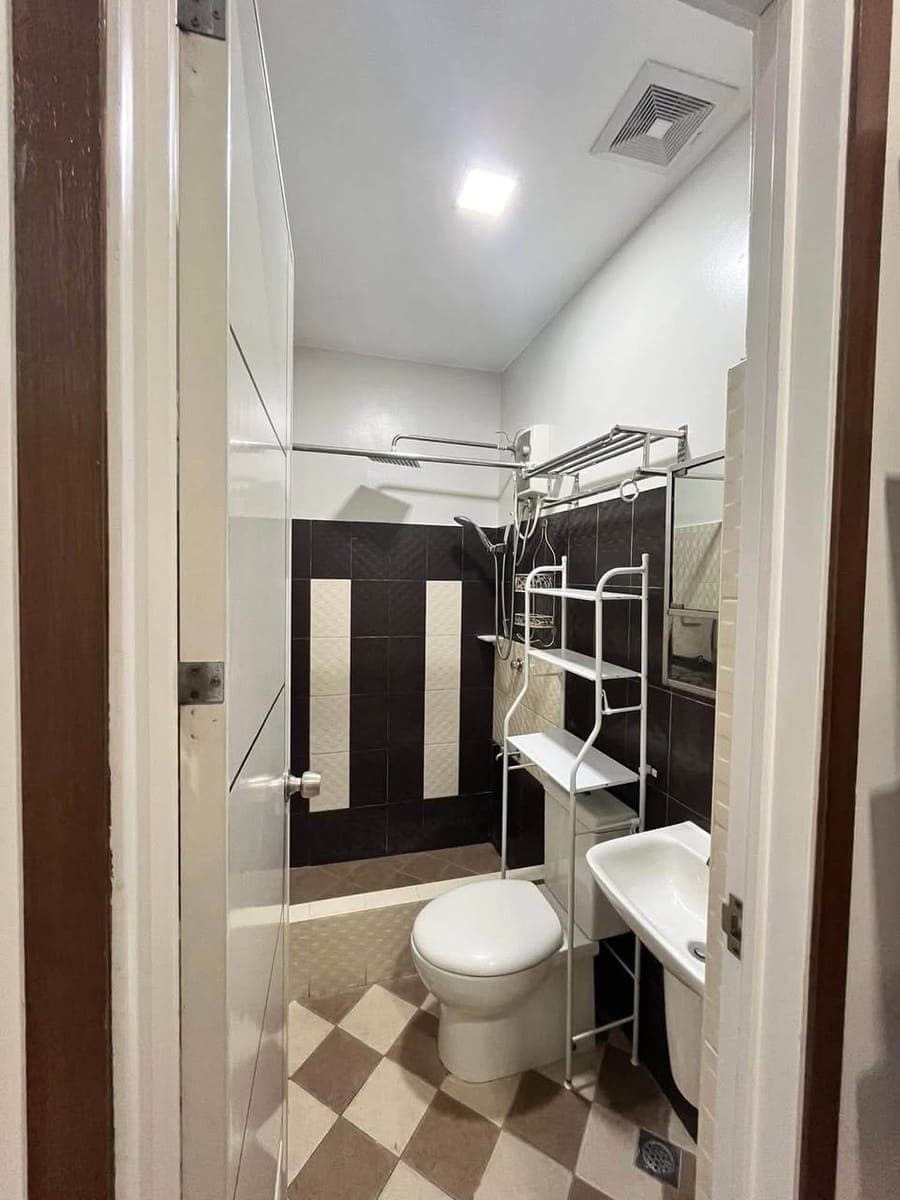 Furnished Townhouse in Antipolo - photo 3