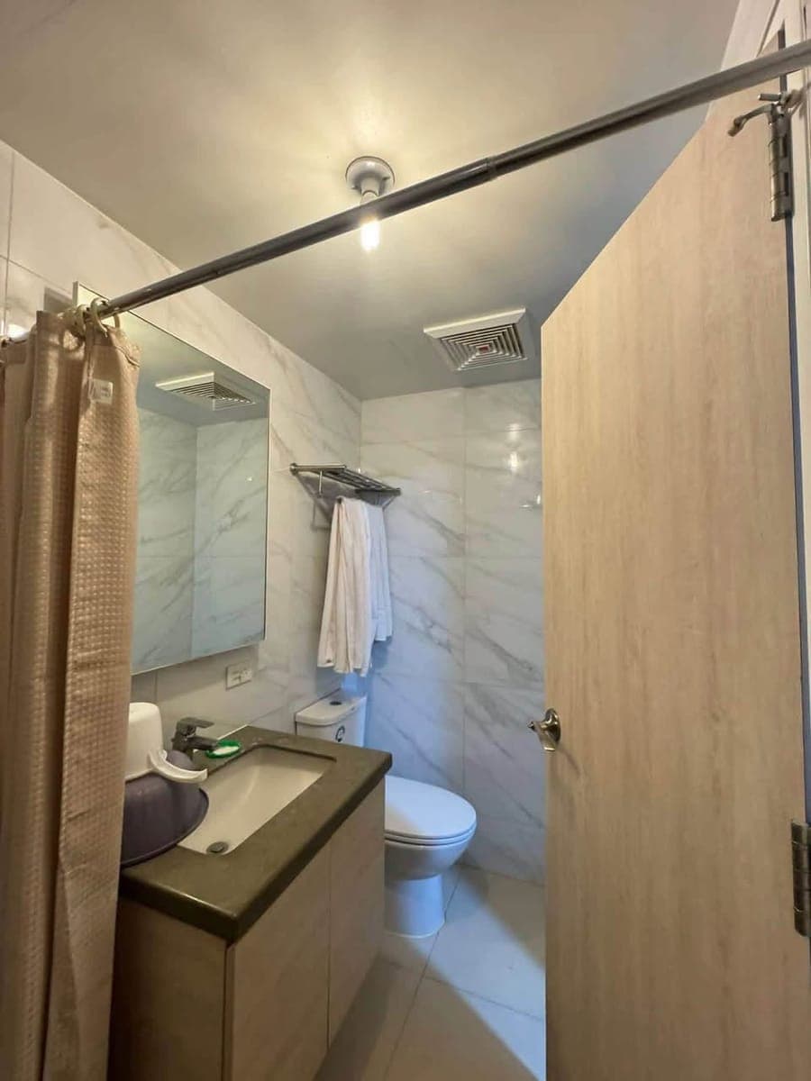 For Rent Studio unit in Mandani Bay Suites - photo 3