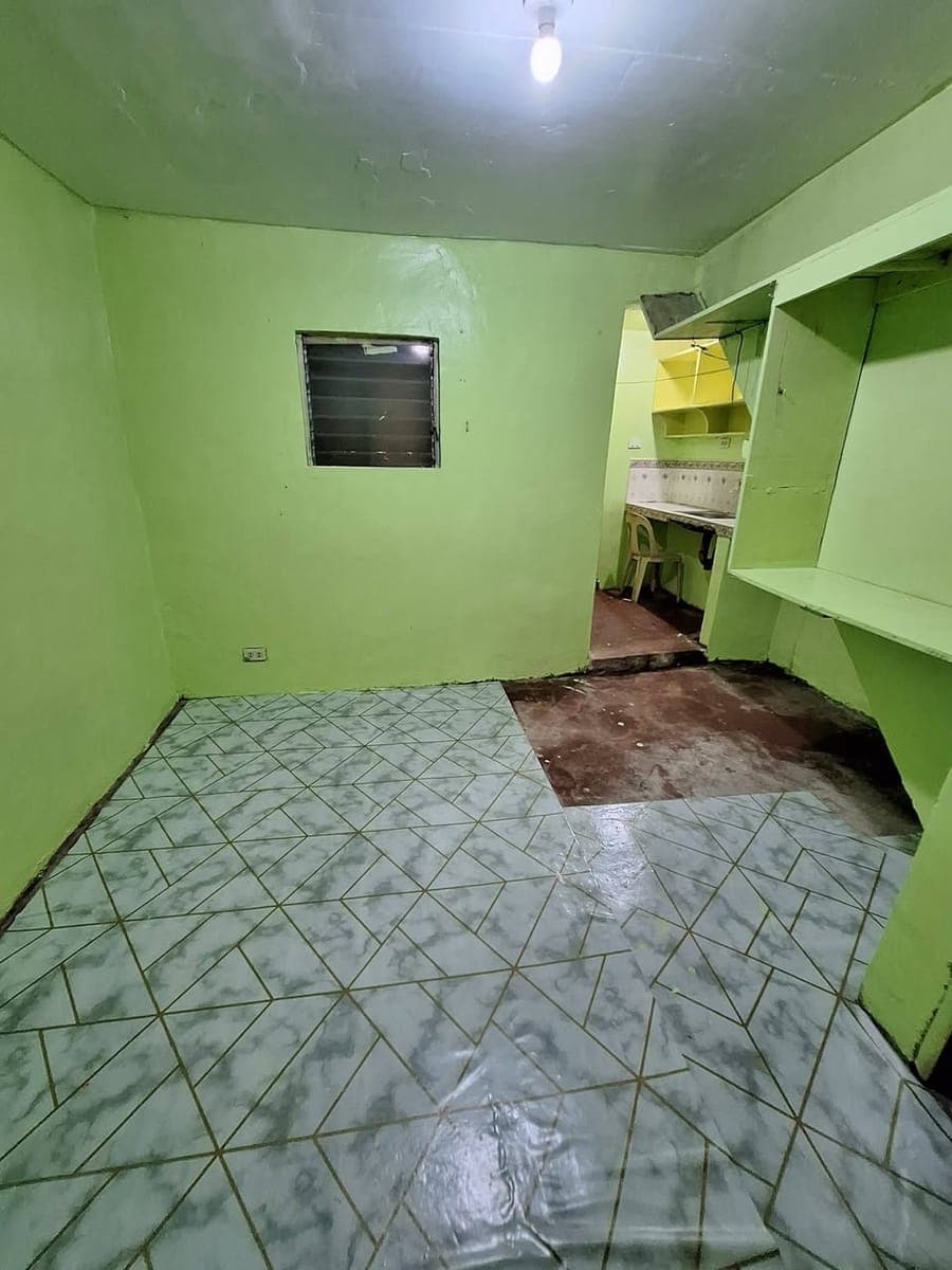 Room For Rent - photo 4