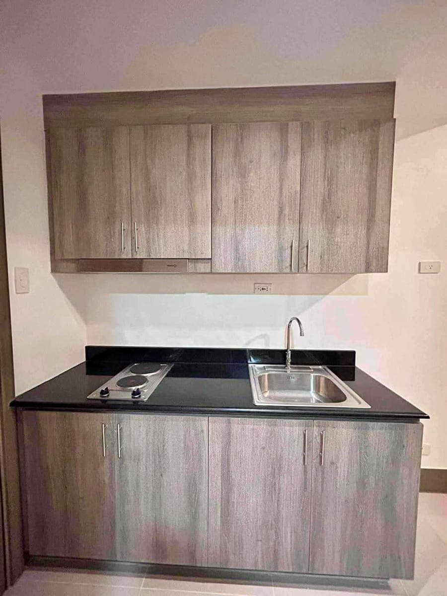 19K‼️19K Only‼️NEWLY TURNED OVER UNIT‼️FAMILY SUITE A ‼️ - photo 5
