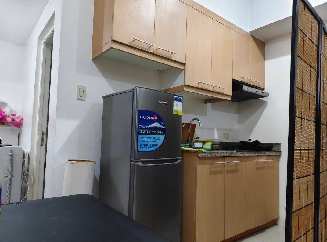 🏠 CONDO SHARING — BSA TWIN TOWERS, Ortigas Center - photo 2