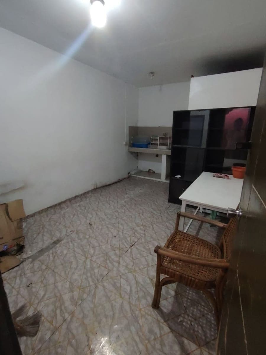 For Rent - photo 2