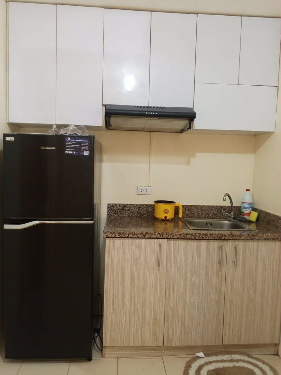 FOR RENT: 2 BEDROOM SEMI FURNISHED - photo 2