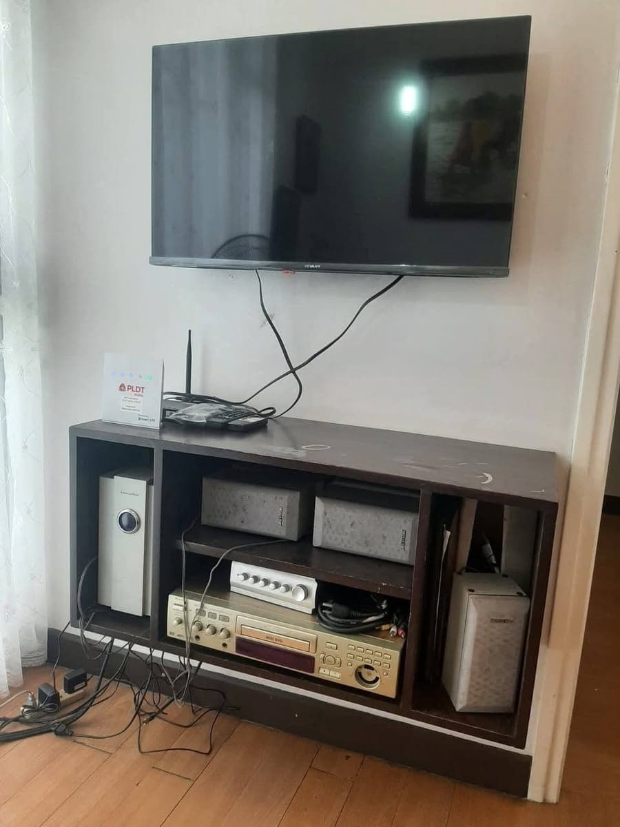 CONDO FOR RENT - photo 1