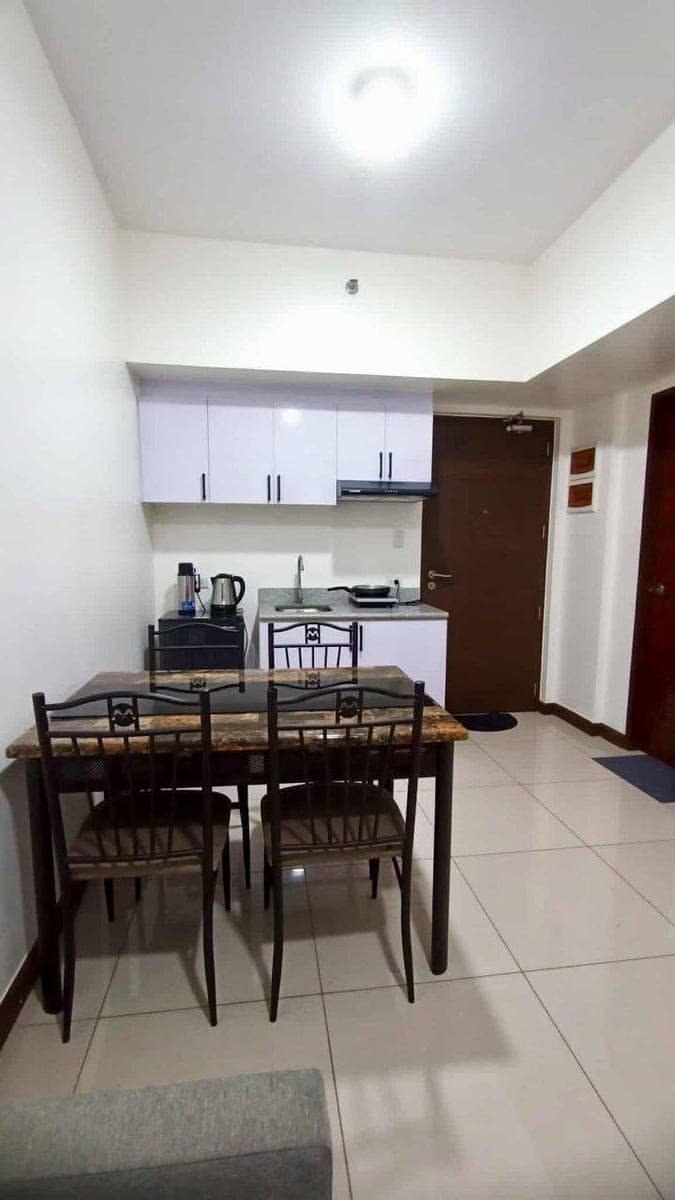 CONDO FOR RENT - photo 1
