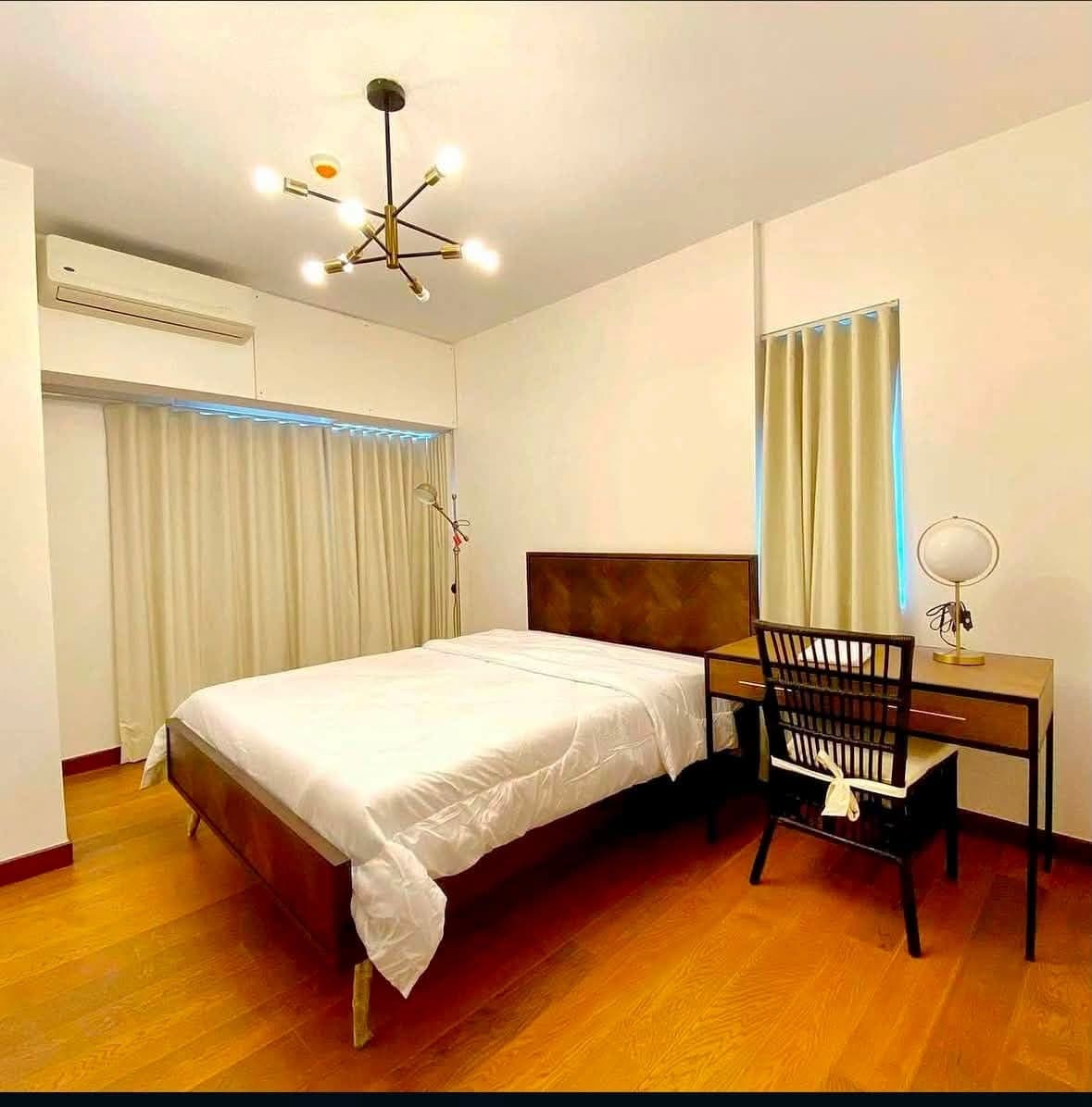 ❗ THE ROYALTON AT CAPITOL COMMONS CONDO FOR RENT ❗ - photo 2