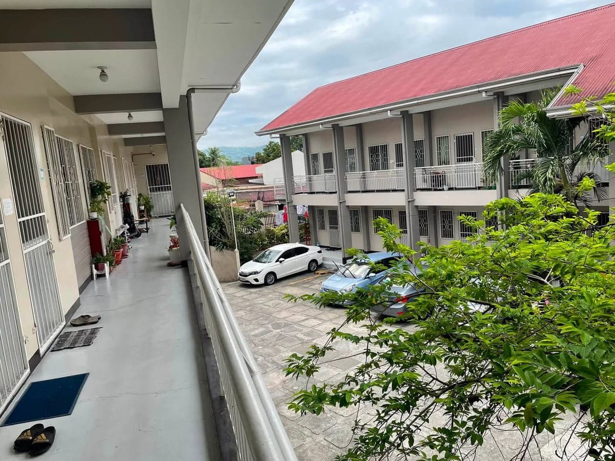APARTMENT FOR RENT - photo 2