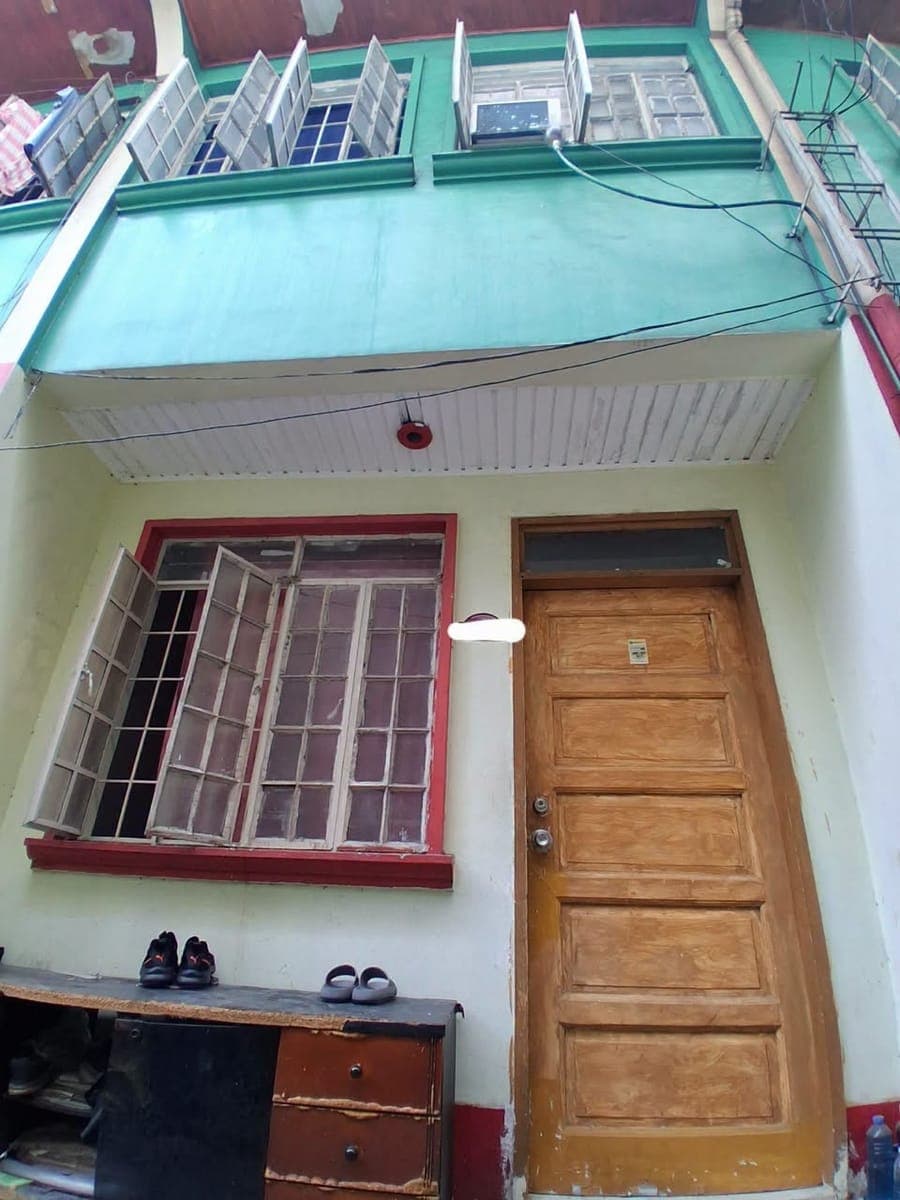 Male Bedspacer 3k monthly. 1 month advance 1 month deposit flood free barangka marikina location pwe... - photo 1