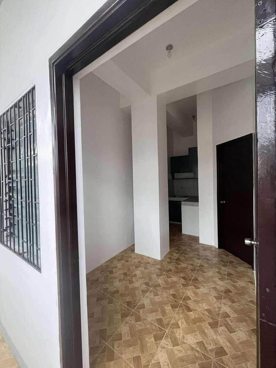 One-bedroom Apartment for Rent - photo 1