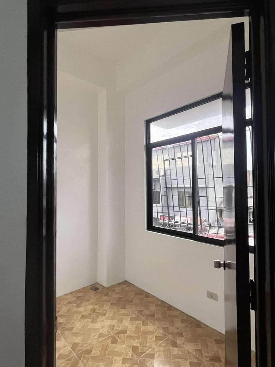 One-bedroom Apartment for Rent - photo 3
