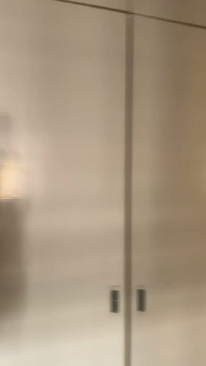 Modern 5-Bedroom Home FLOOD FREE - photo 1