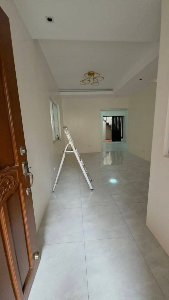 FOR RENT | Greenwoods Executive Village - photo 2