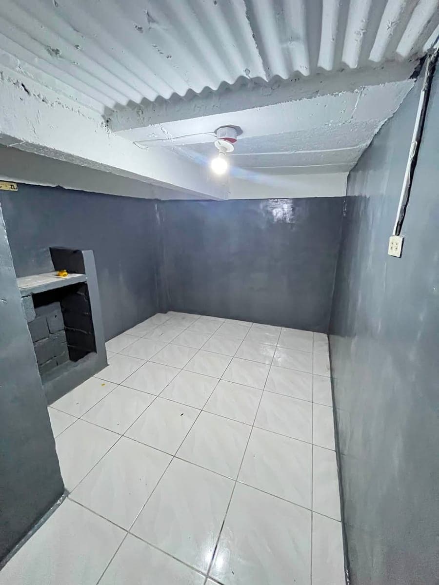room for rent saling cr and lababo nakatiles pm sa details - photo 3