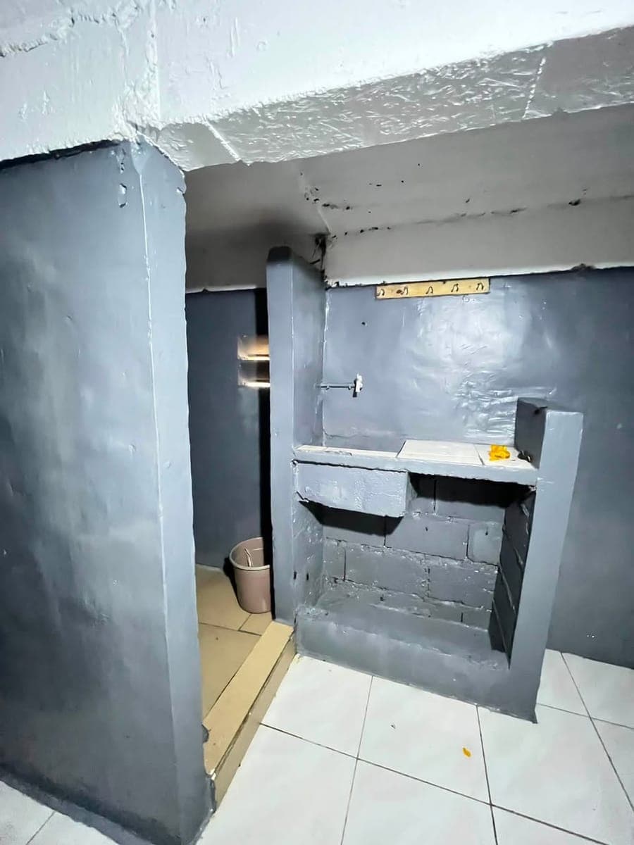room for rent saling cr and lababo nakatiles pm sa details - photo 4