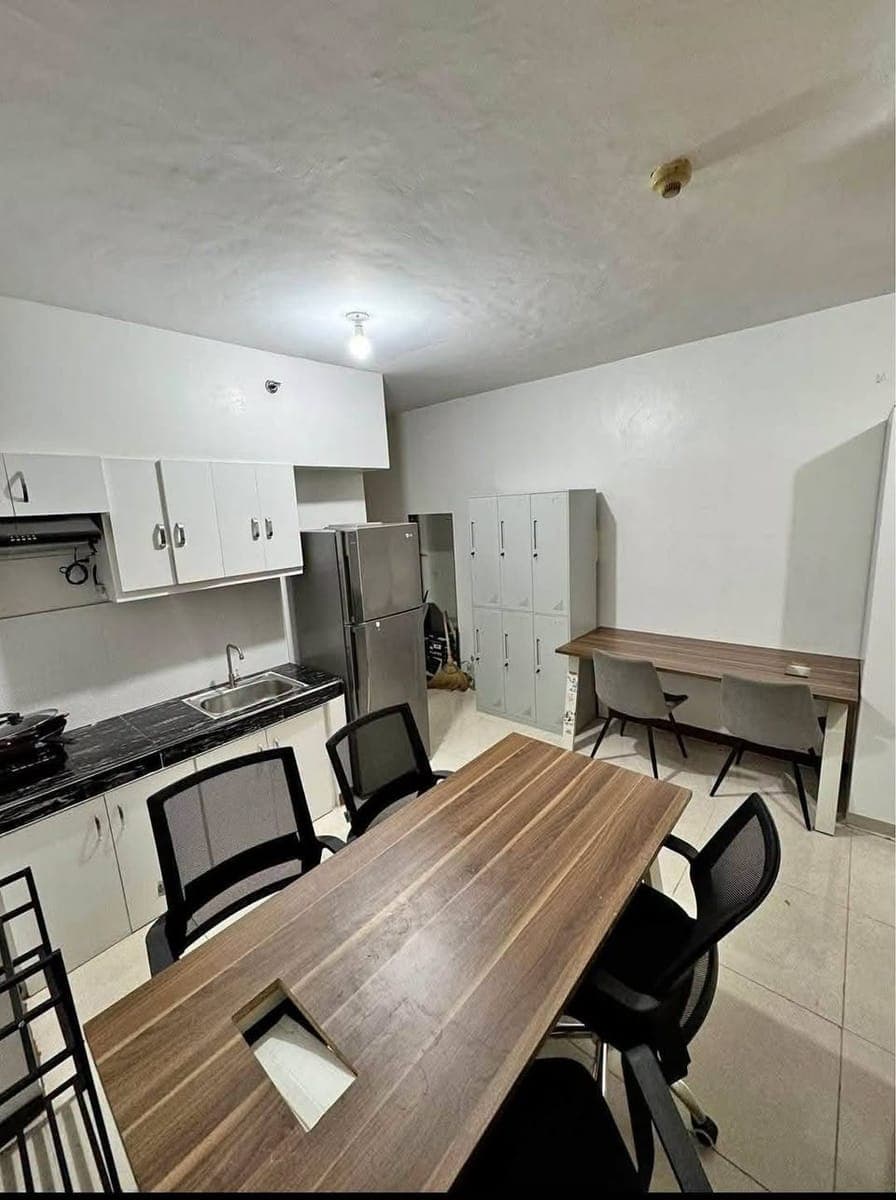 Female Condo Sharing – Bedspace Available! - photo 3