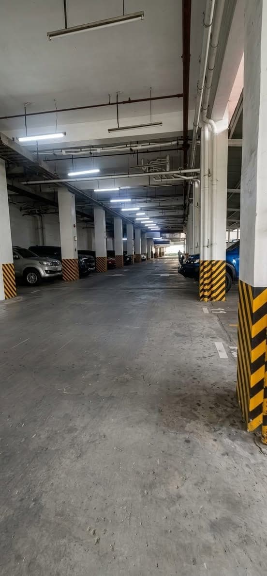 ‼️PARKING SPACE FOR RENT:  TROPICANA GARDENS -Marikina Sumulong Highway - covered area -ground floor‼️ - photo 2
