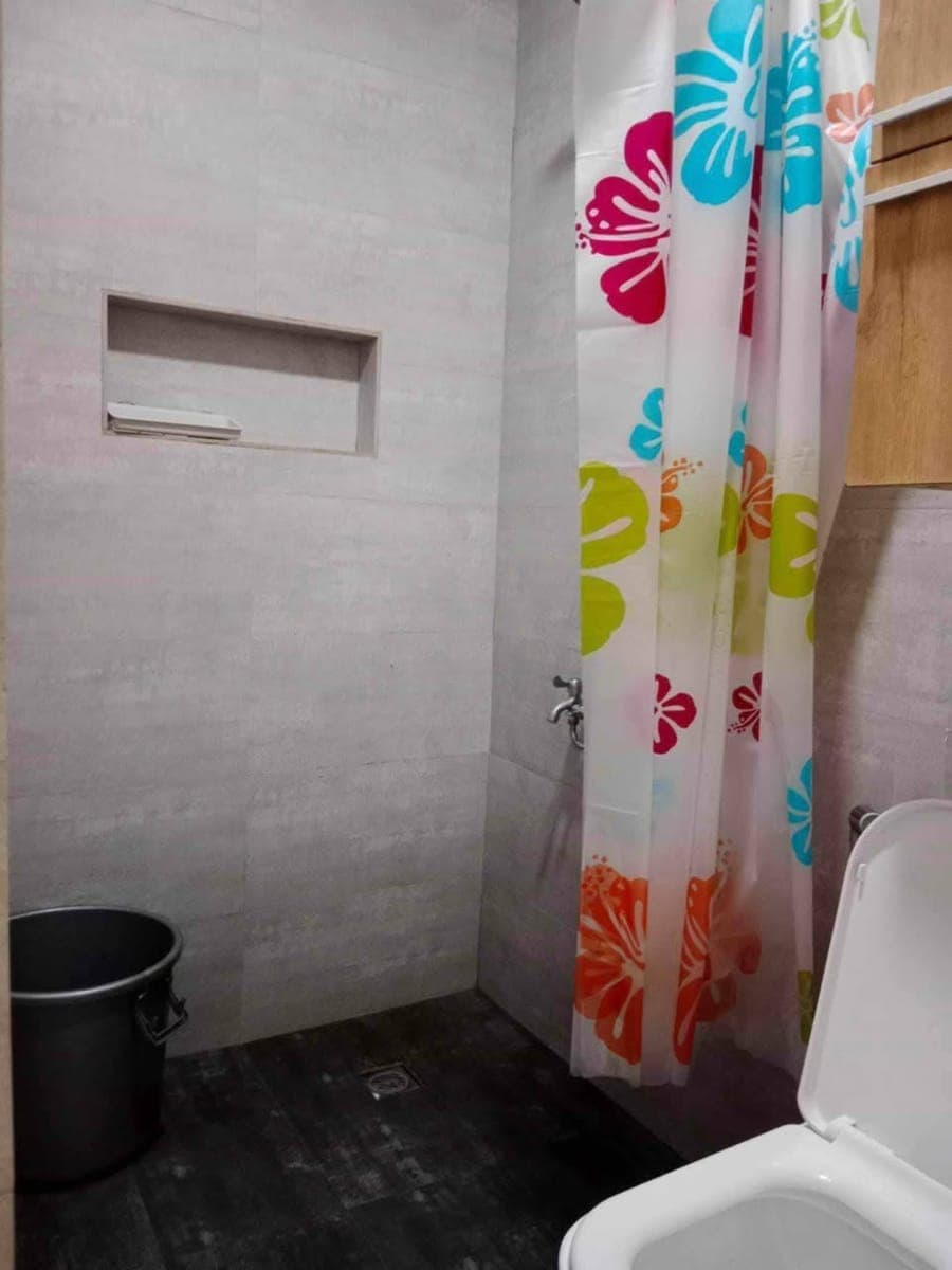 AVAILABLE MALE BEDSPACE - photo 3