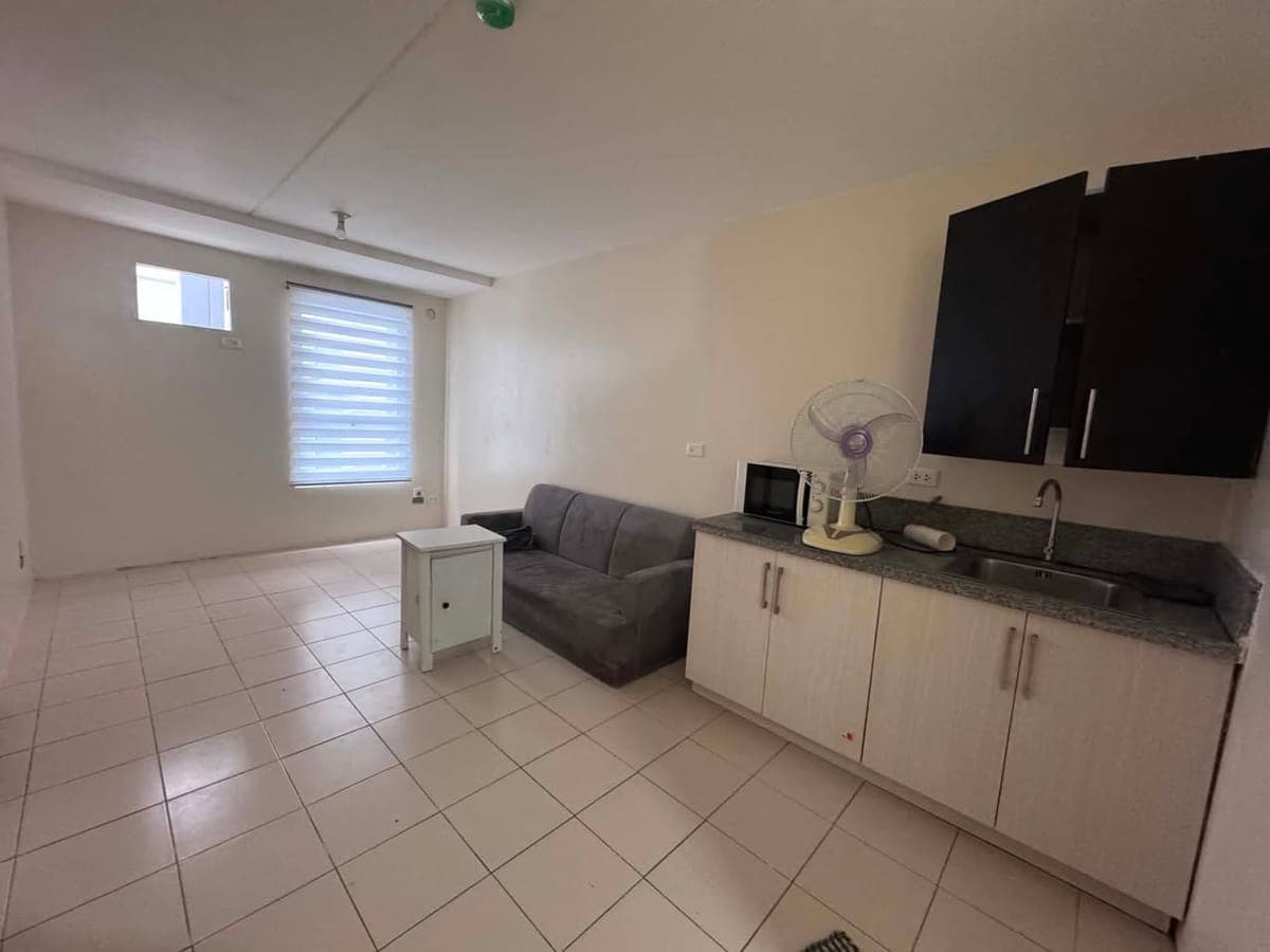CONDO FOR RENT BARE UNIT (3BEDROOM) - photo 4