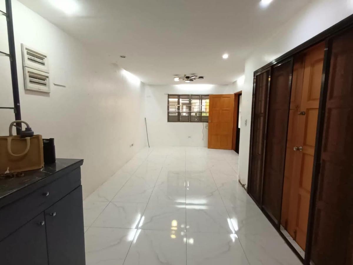 2-STOREY HOUSE FOR RENT ‼️ - photo 2