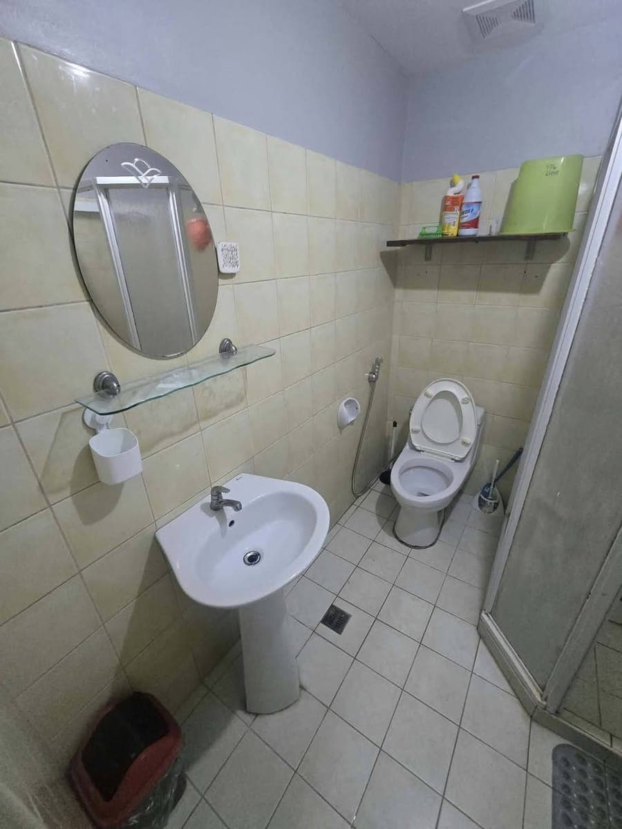CONDO FOR RENT - photo 4