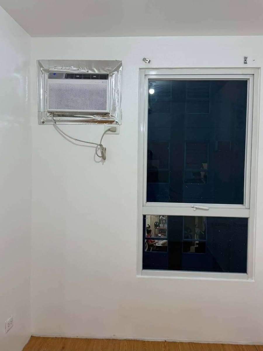 FOR RENT: BARE UNIT OUTER 👌 ✨ - photo 3