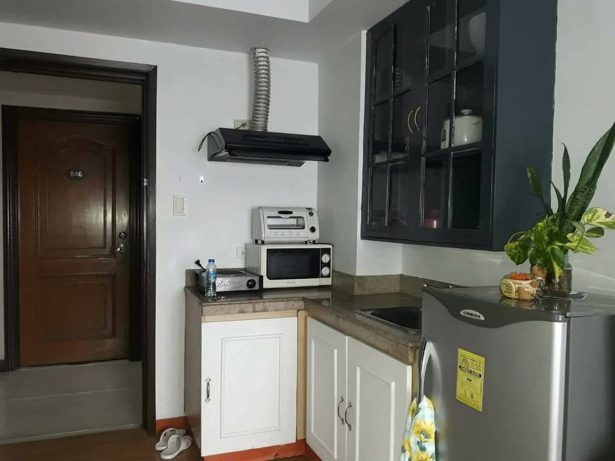 CONDO FOR RENT - photo 3