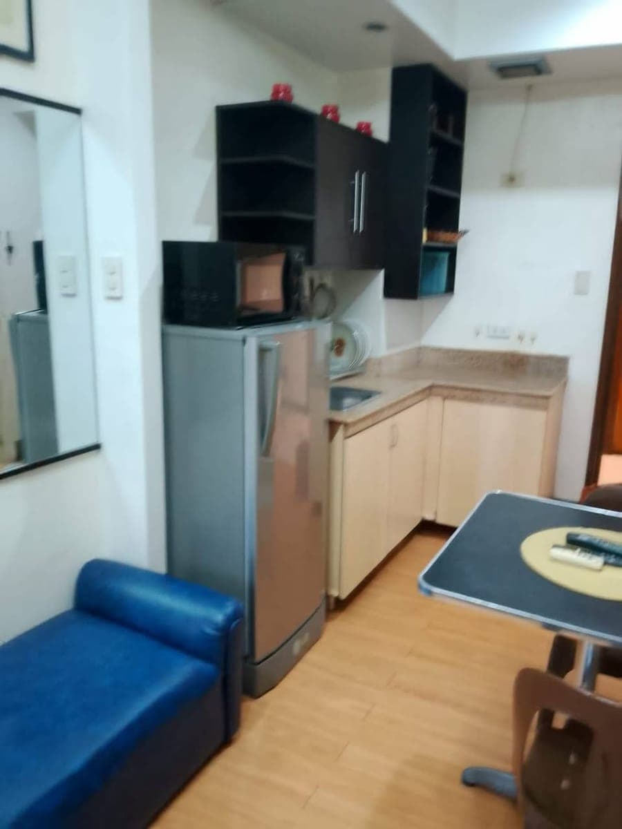 CONDO FOR RENT - photo 2