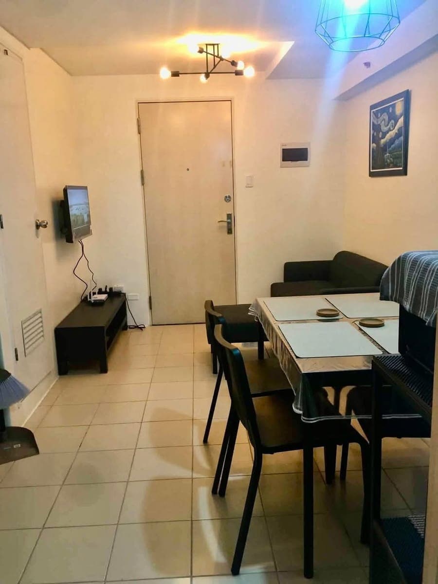 FOR RENT: FULLY FURNISHED FACING ANTIPOLO VIEW👌 ✨ - photo 2