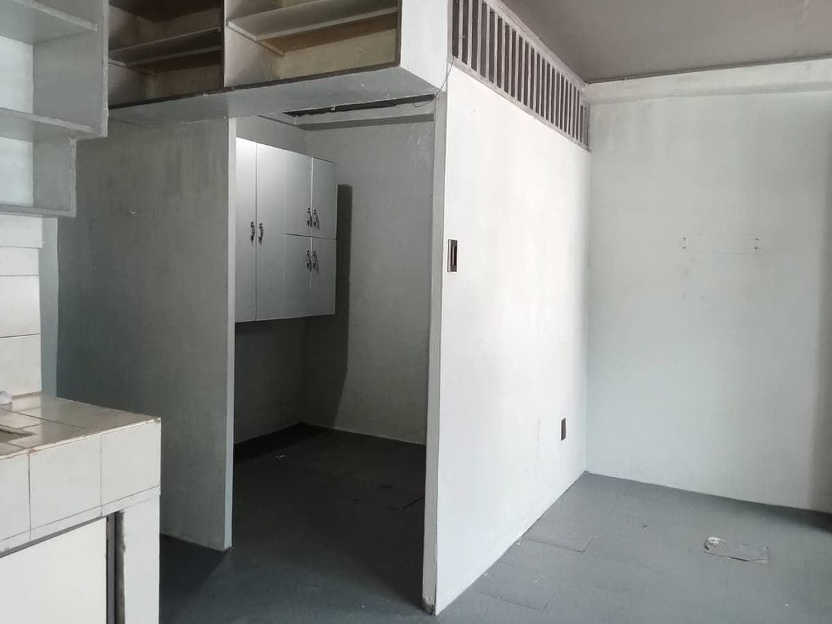 Apartment studio type with 1 bedroom.Water and electric meter own sarili nyo po, for 1-2 person or s... - photo 3