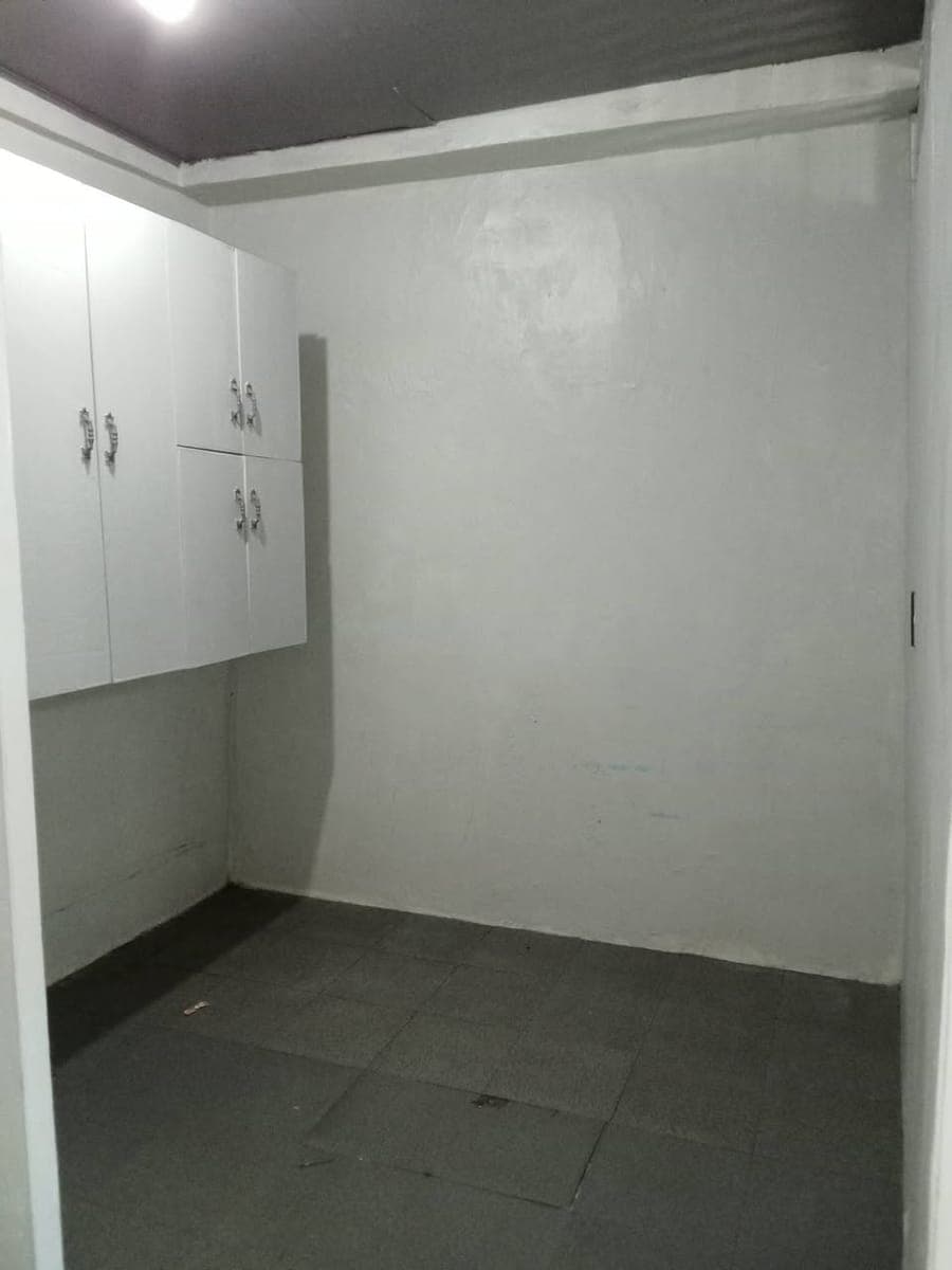 Apartment studio type with 1 bedroom.Water and electric meter own sarili nyo po, for 1-2 person or s... - photo 4