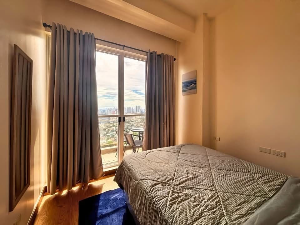 𝐅𝐎𝐑 𝐑𝐄𝐍𝐓: 2BR Penthouse Condominium DMCI Allegra Garden Place, Pasig - photo 4
