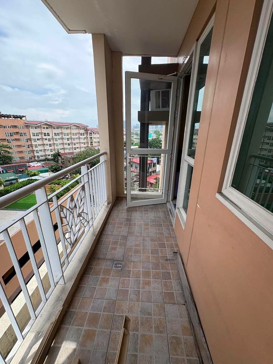 CONDO FOR RENT‼️ - photo 2