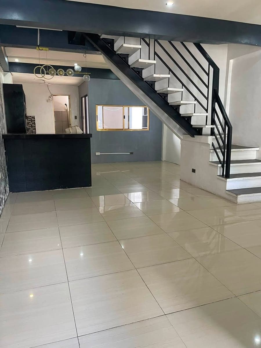 House for Rent - photo 2
