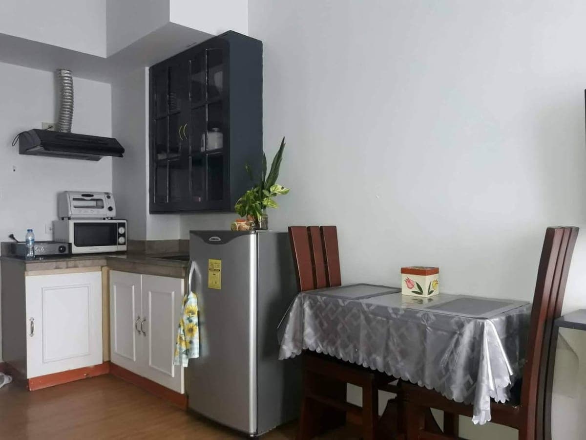 CONDO FOR RENT - photo 1