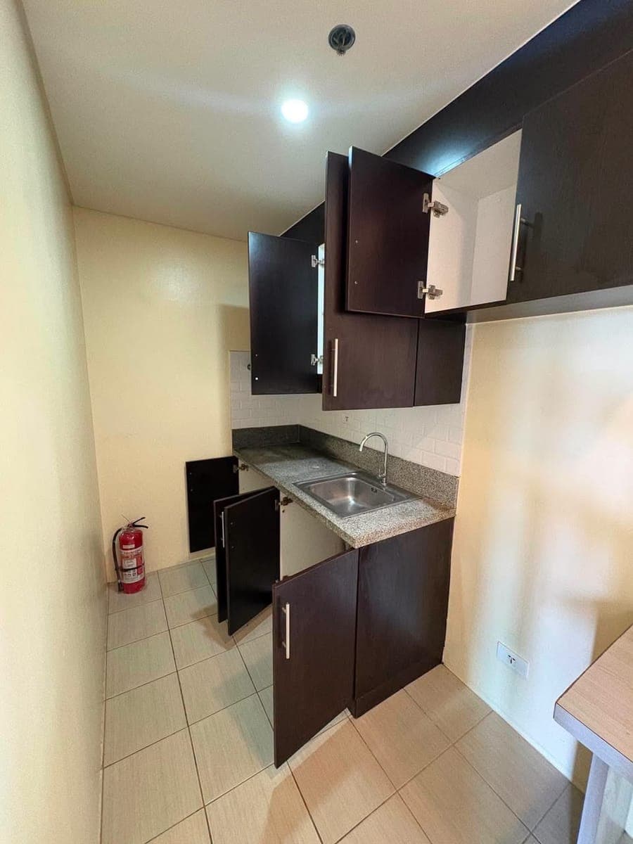 CONDO FOR RENT‼️ - photo 1