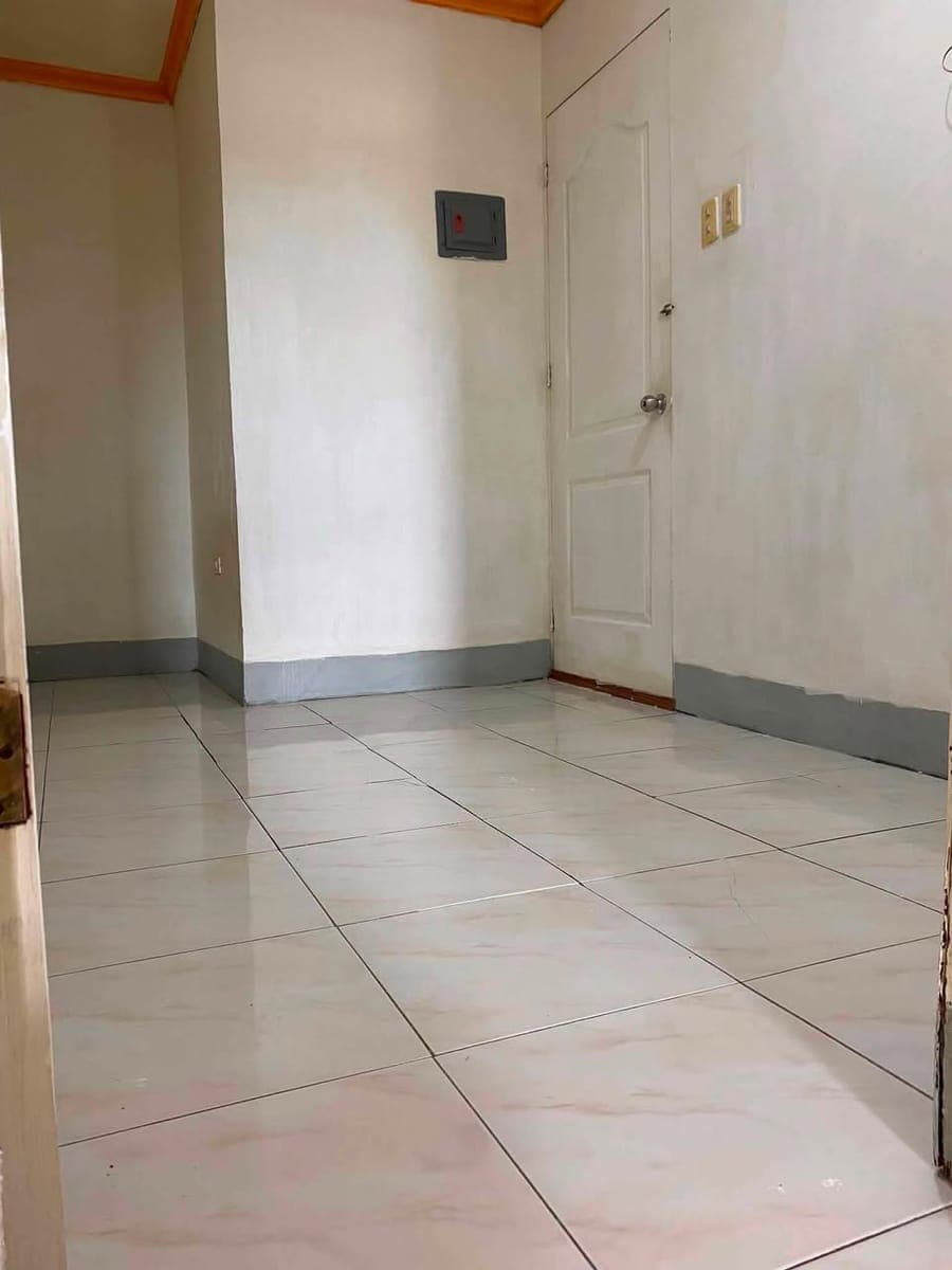 Permission to Post: APARTMENT FOR RENT - photo 2
