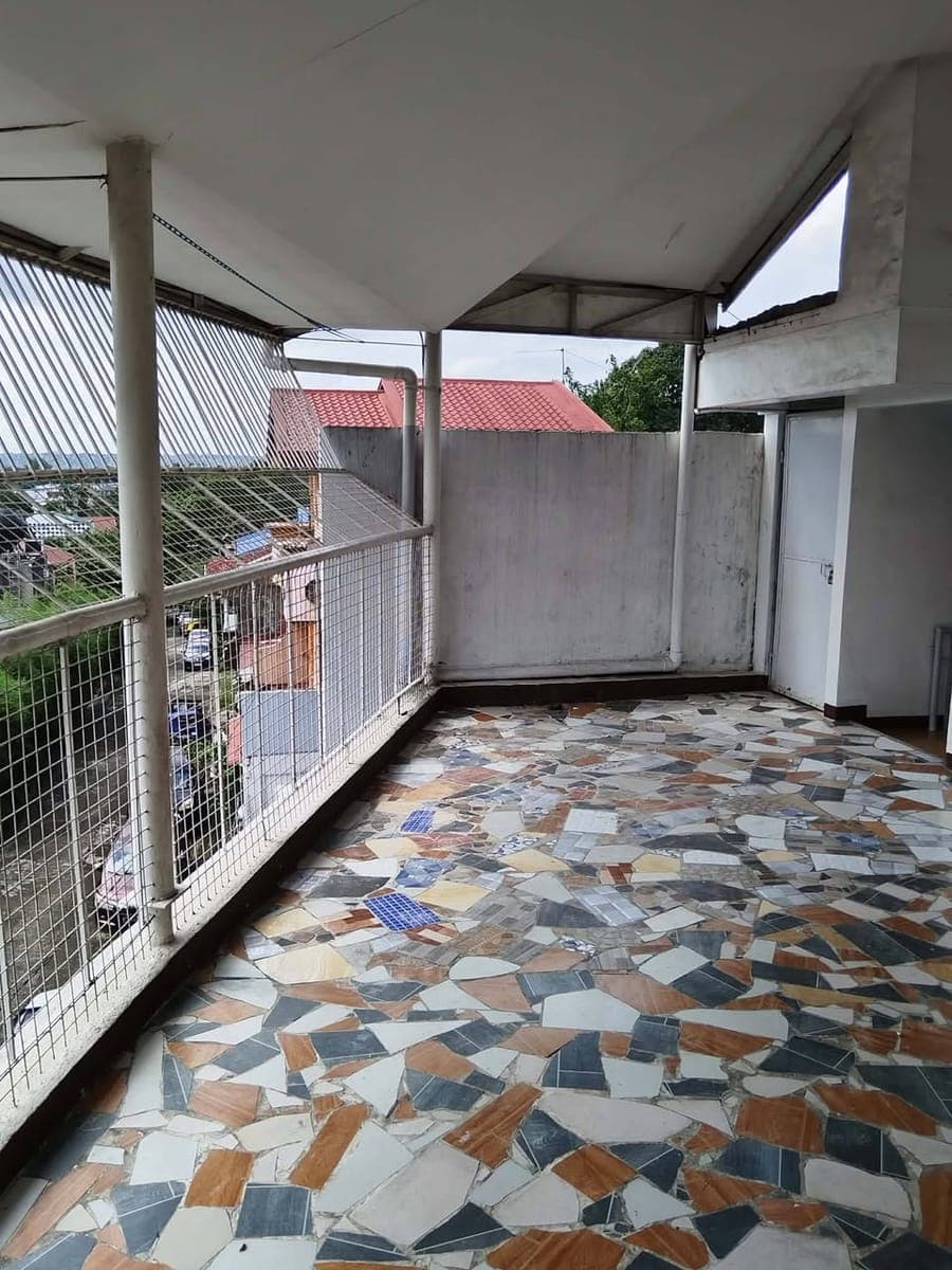 Apartment for rent. Studio type. With free bed. 3pax maximum, no pets. 3rd floor, East Dr. Marikina... - photo 2