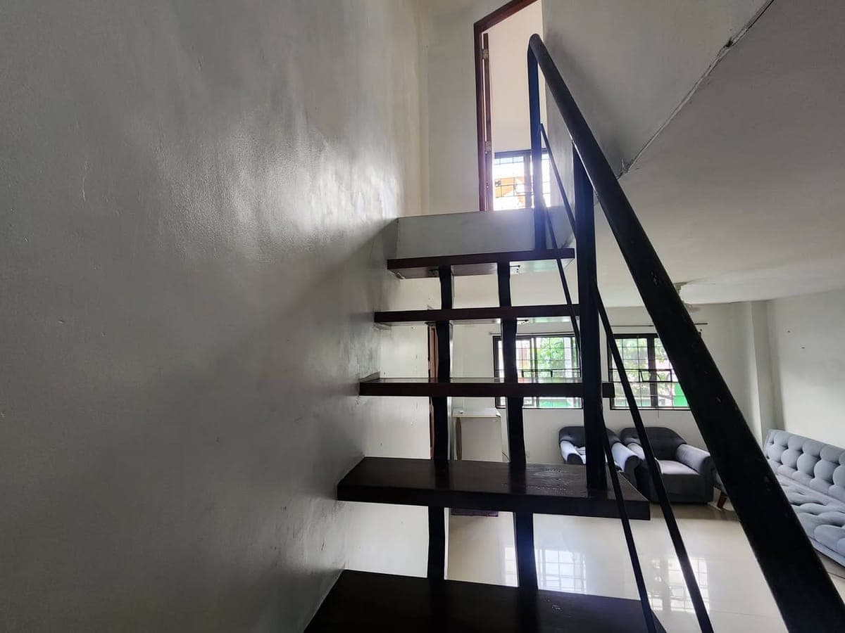 1 Unit available (2nd Floor) - photo 4
